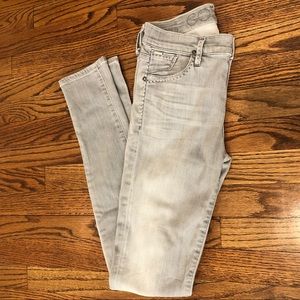GOLDSIGN Grey Light Wash Skinny Jeans NWOT